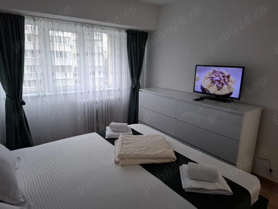 Inchiriez apartament 3 camere Piata Victoriei