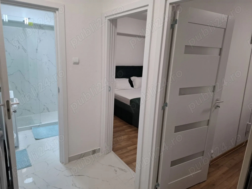 Inchiriez apartament 3 camere Piata Victoriei