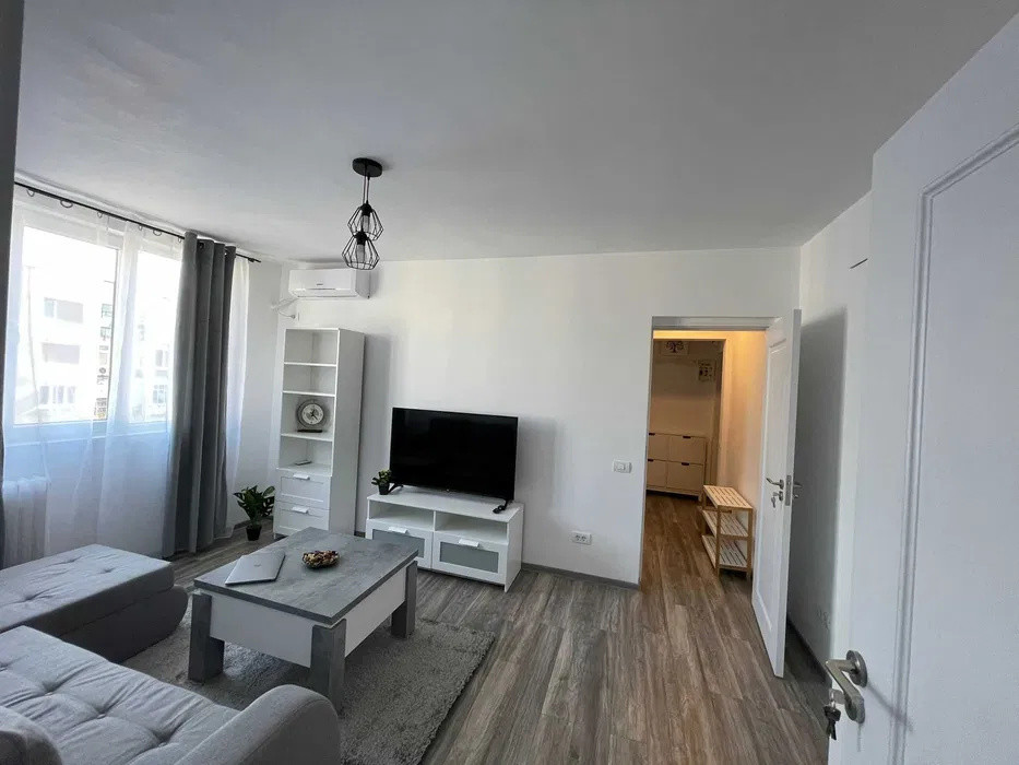  3 camere  in Drumul Taberei, metrou Raul Doamnei