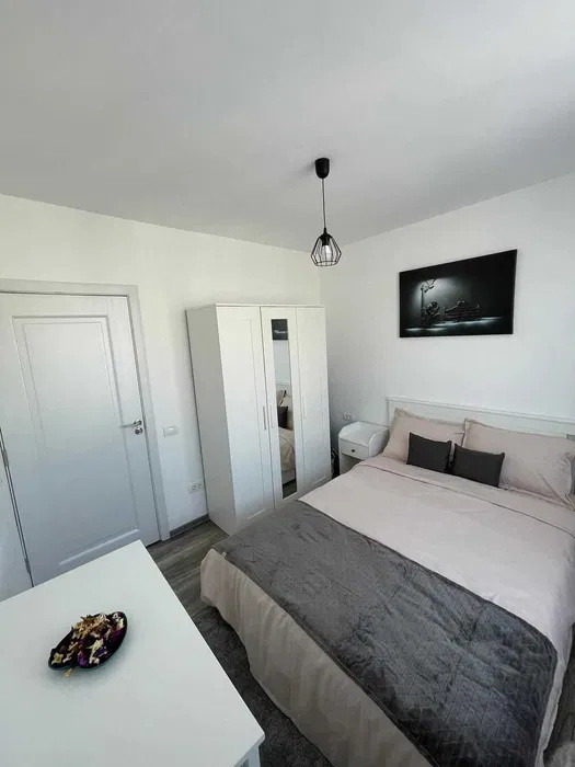  3 camere  in Drumul Taberei, metrou Raul Doamnei