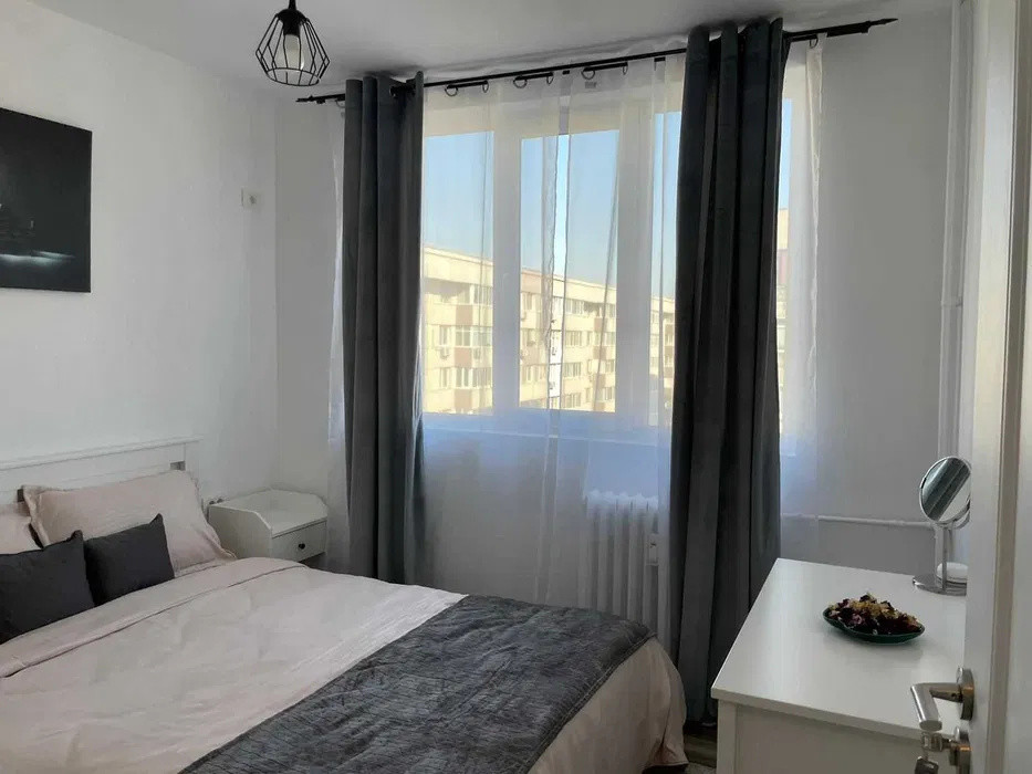  3 camere  in Drumul Taberei, metrou Raul Doamnei