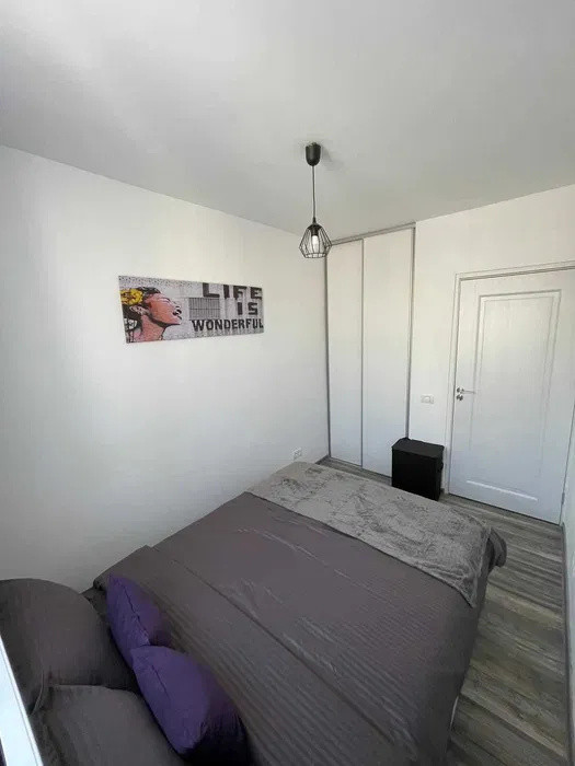  3 camere  in Drumul Taberei, metrou Raul Doamnei