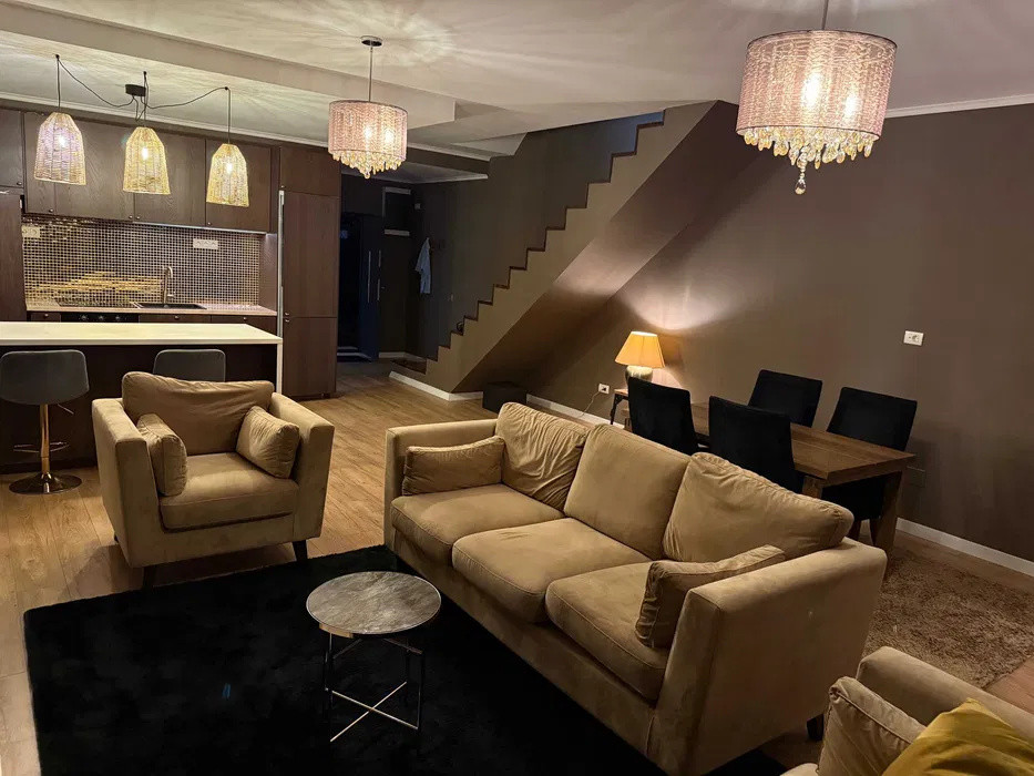 Vila Smart de inchiriat cu 6 camere, curte și parcare| Mobilată Lux | Smart Home