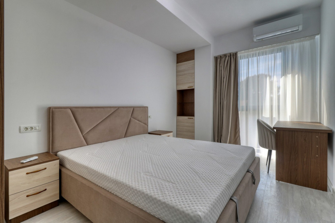 3 camere Decebal