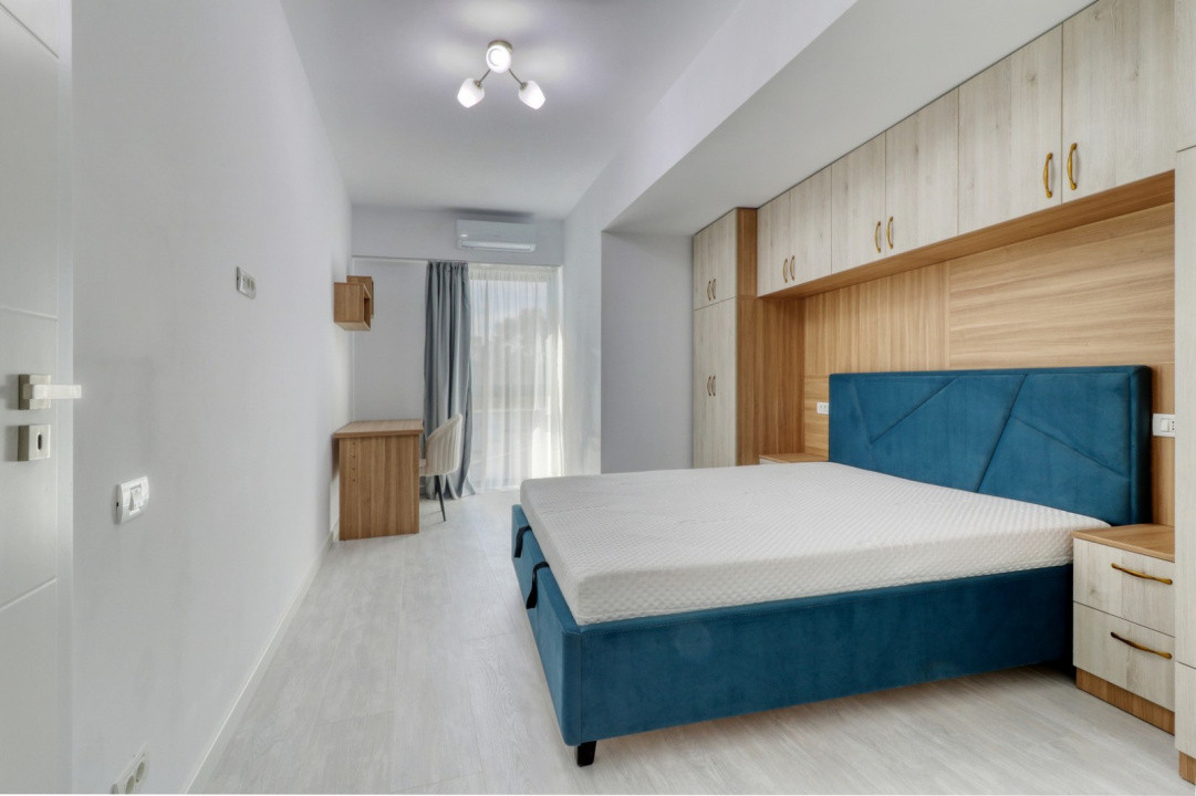 3 camere Decebal