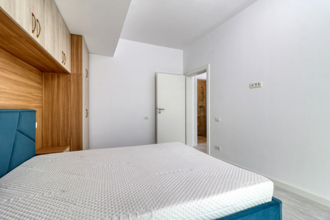 3 camere Decebal