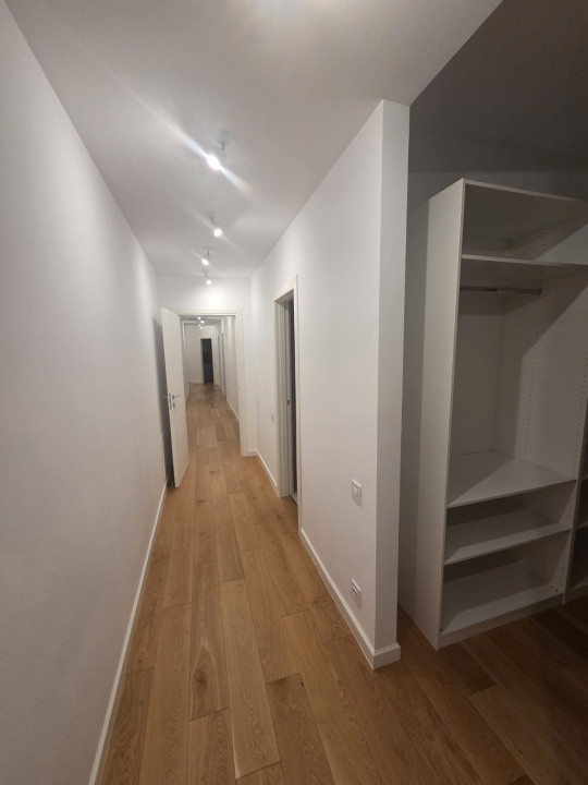 4 camere LUX, Penthouse Victoriei