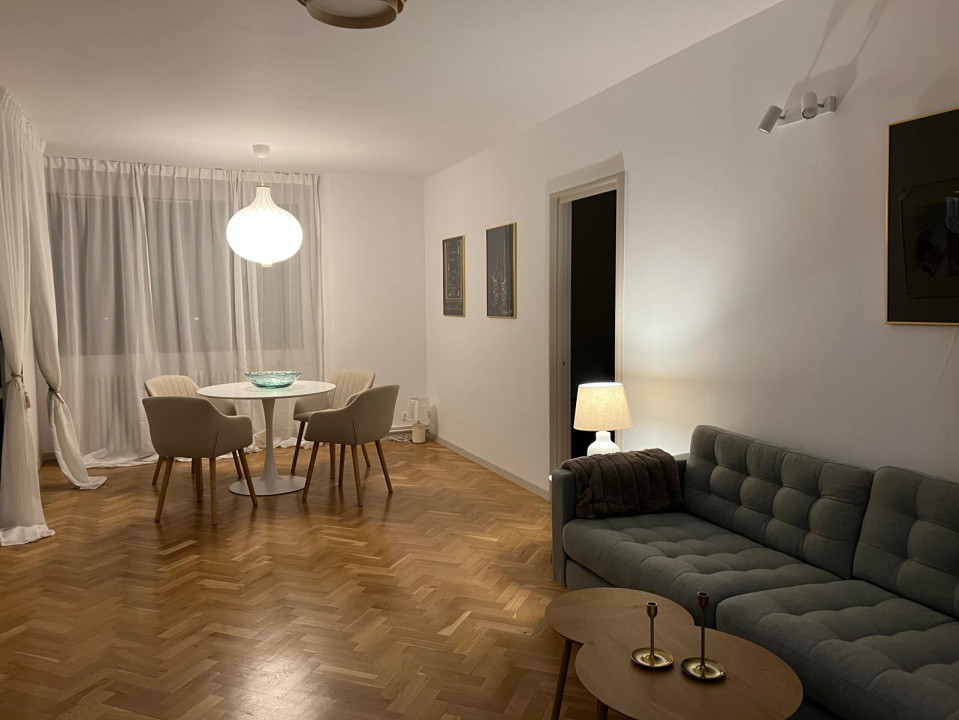 Închiriere apartament 3 camere prima închiriere după renovare designer interior