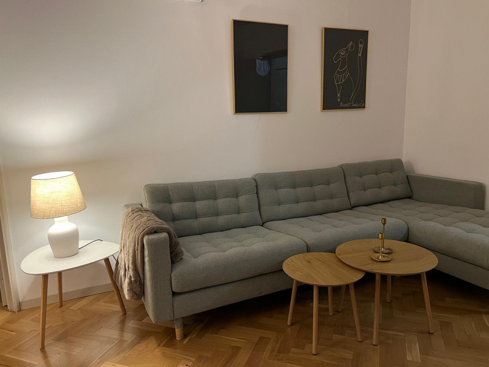 Închiriere apartament 3 camere prima închiriere după renovare designer interior