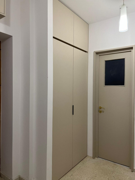 Închiriere apartament 3 camere prima închiriere după renovare designer interior