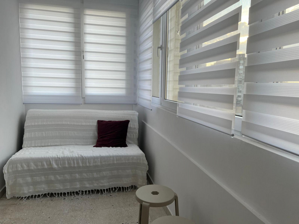 Închiriere apartament 3 camere prima închiriere după renovare designer interior