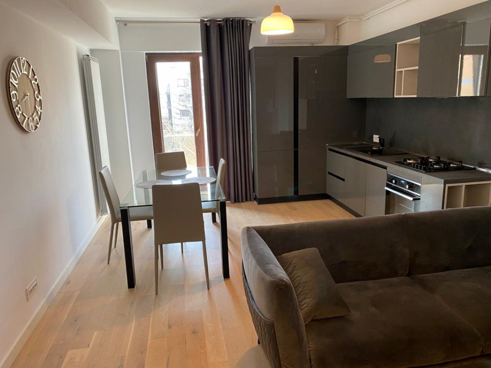 Apartament 3 camere   | De Inchiriat | Baneasa | Parcare Subterana