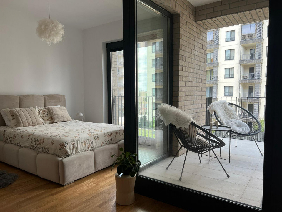 Studio Dublu / 41 mp / Balcon / Aer Conditionat