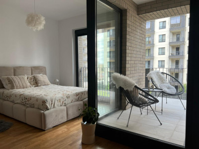 Studio Dublu / 41 mp / Balcon / Aer Conditionat