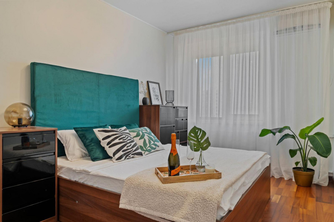 2 camere Piata Romana | Bulevardul Magheru | Metrou