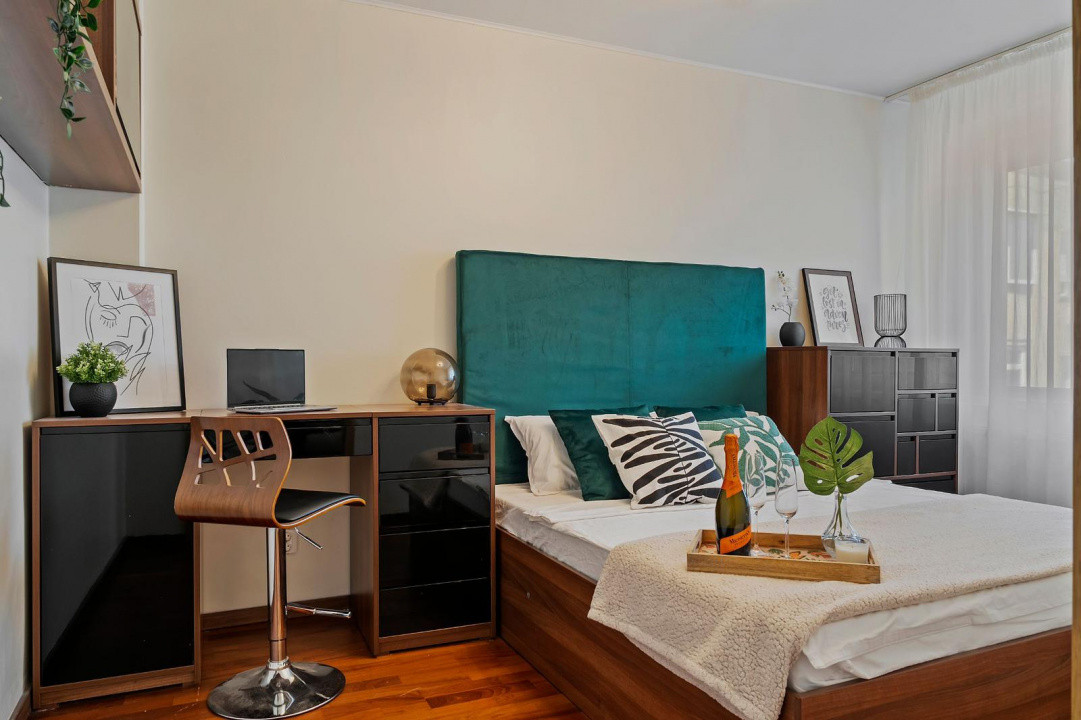 2 camere Piata Romana | Bulevardul Magheru | Metrou