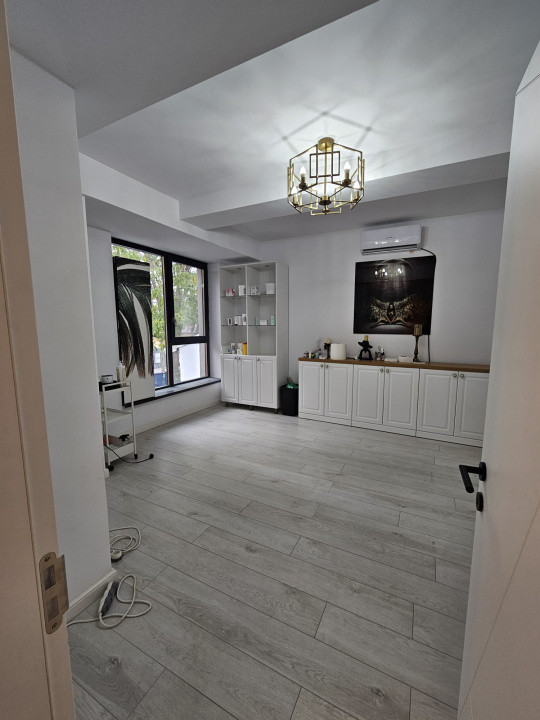 De închiriat | Casă 6 camere | P+2 | Incalzire în pardoseală