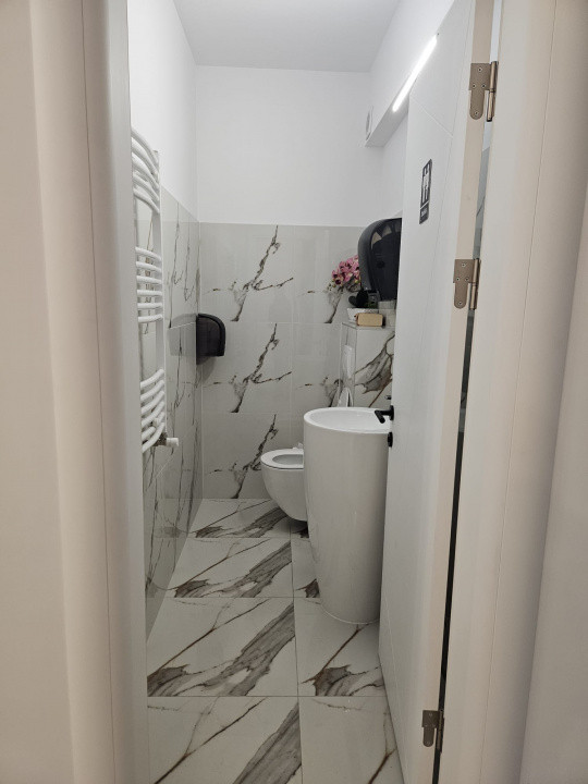 De închiriat | Casă 6 camere | P+2 | Incalzire în pardoseală