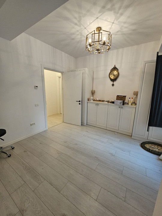 De închiriat | Casă 6 camere | P+2 | Incalzire în pardoseală