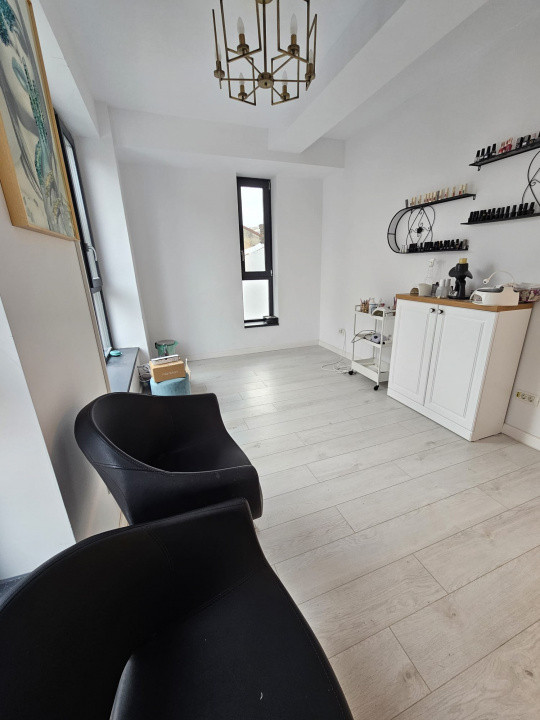 De închiriat | Casă 6 camere | P+2 | Incalzire în pardoseală