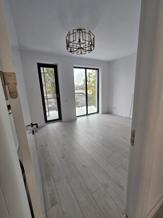 De închiriat | Casă 6 camere | P+2 | Incalzire în pardoseală