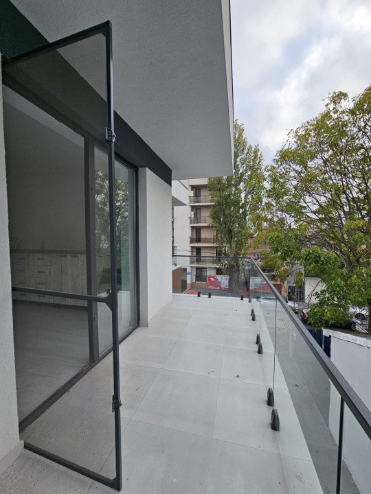 De închiriat | Casă 6 camere | P+2 | Incalzire în pardoseală