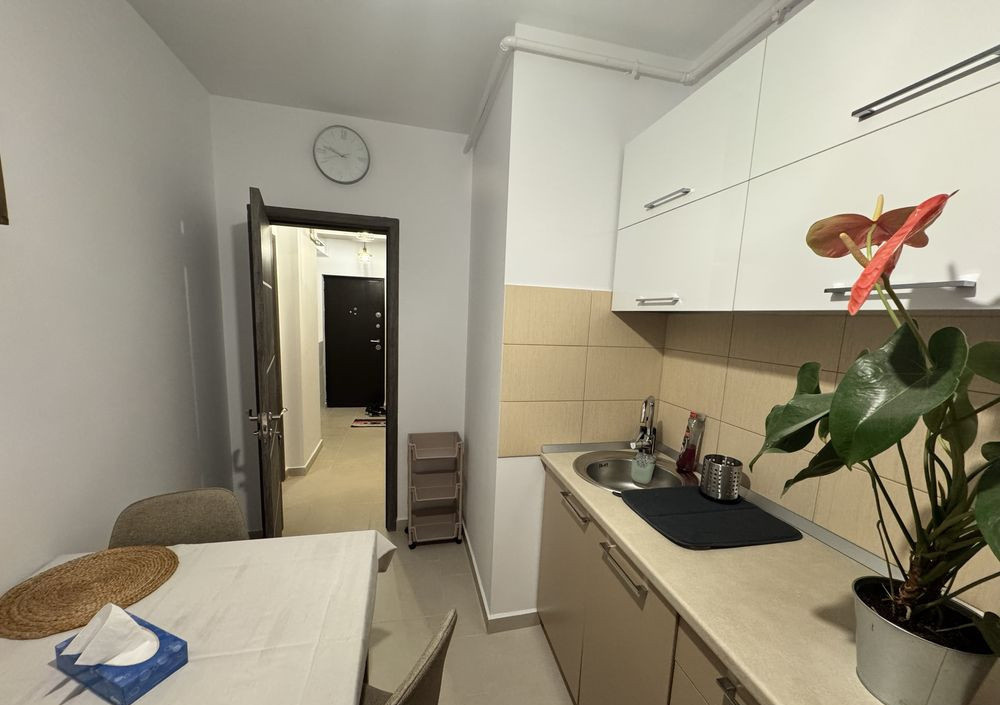 Apartament de inchiriat - 2 camere - 55mp - zona Titan/Parcare inclusa in pret!
