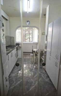 Apartament 3 camere decomandat Piata Iancului