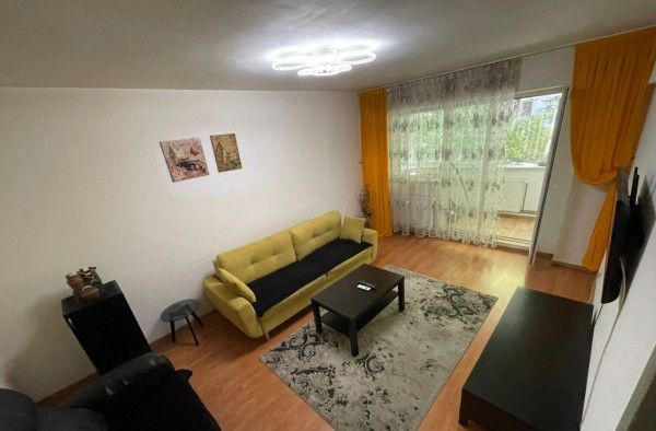 Apartament 3 camere decomandat Piata Iancului