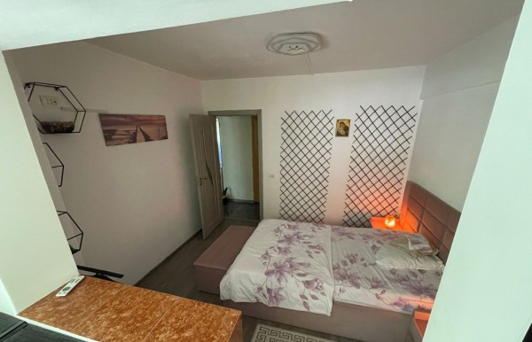 Apartament 3 camere decomandat Piata Iancului