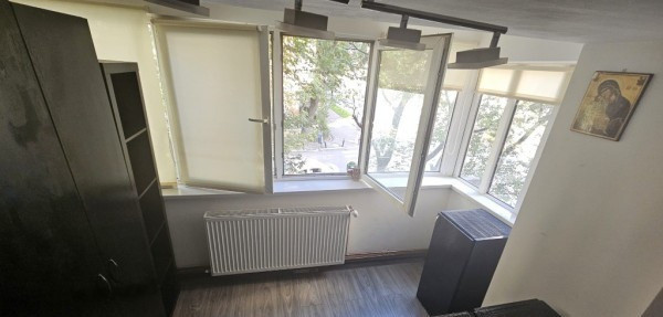 Apartament 3 camere decomandat Piata Iancului