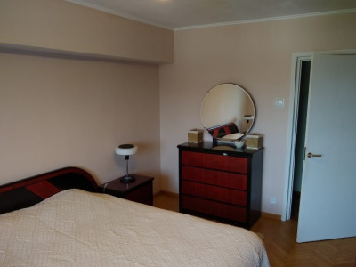 De închiriat | Apartament 2 camere | Unirii | 60 mp | Etaj intermediar