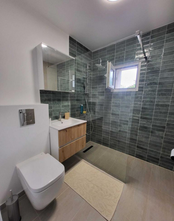Apartament 3 camere, 80mp, renovat in 2025 - zona - Calea Calarasilor