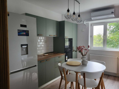 Apartament 3 camere, 80mp, renovat in 2025 - zona - Calea Calarasilor