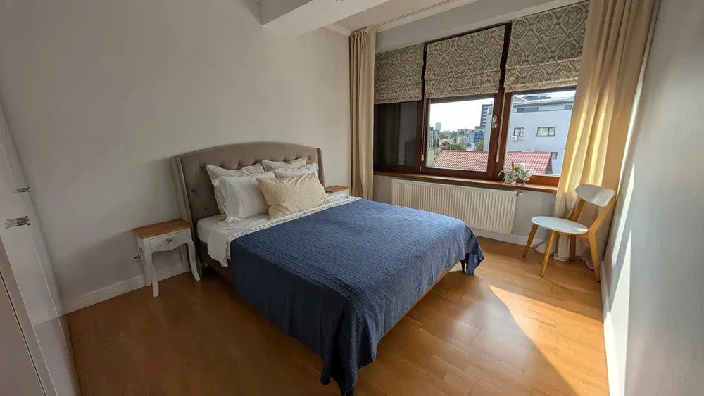 Apartament de inchiriat 3 camere l Aviatiei l 110 mp