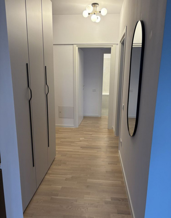 Apartament decomandat cu 2 camere, Calea 13 Septembrie cu loc de parcare inclus
