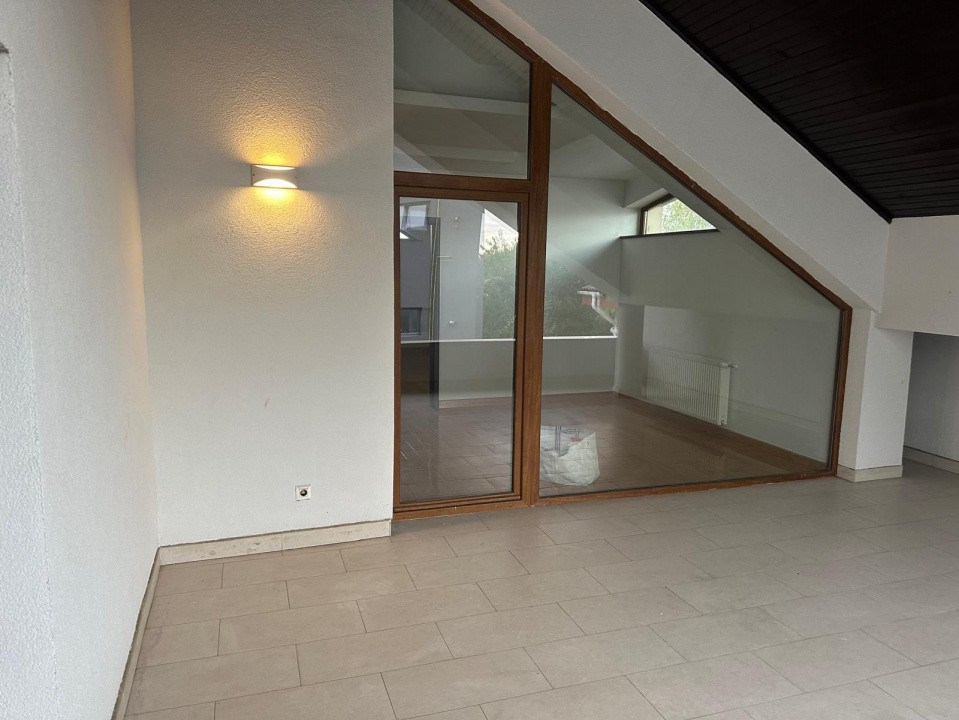 Vila de lux | Iancu Nicolae | 6 dormitoare | 4 bai