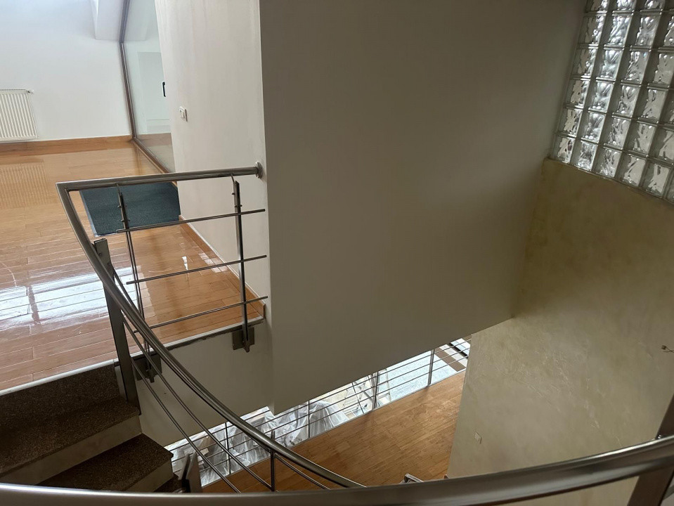Vila de lux | Iancu Nicolae | 6 dormitoare | 4 bai