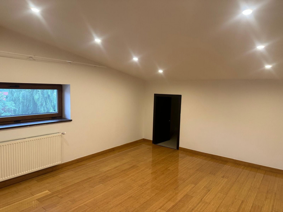 Vila de lux | Iancu Nicolae | 6 dormitoare | 4 bai