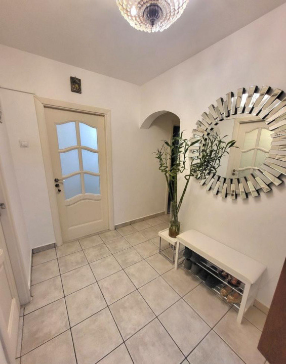 Apartament 4 camere -80mp - complet mobilat si utilat ( Izvorul Crisului )