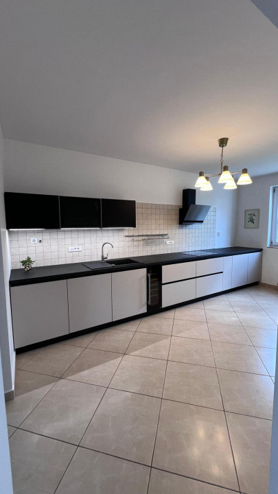 Vila Băneasa – Iancu Nicolae | 225 mp utili | 5 camere | Piscina comuna
