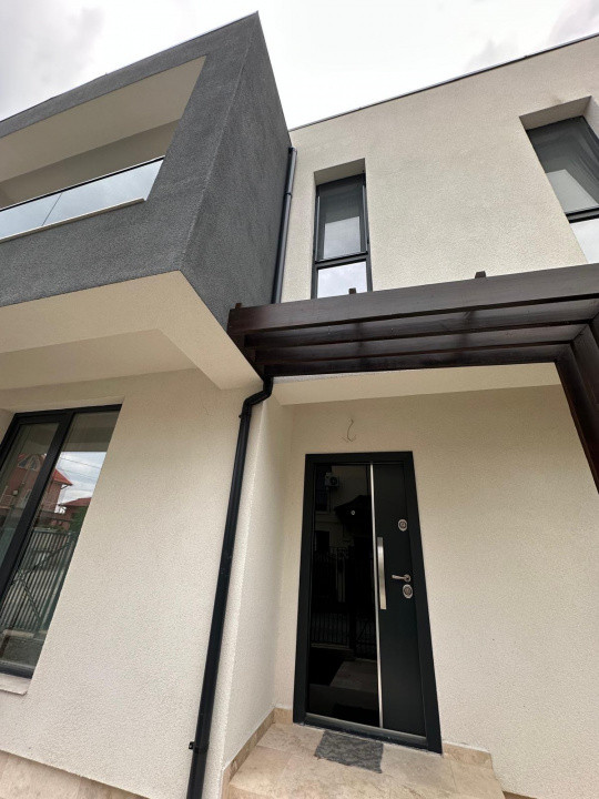 Vila modernă 3 dormitoare, dressing, balcon generos și terasă  Otopeni Central