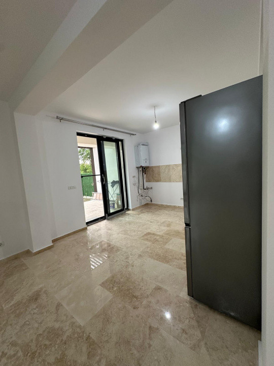 Vila modernă 3 dormitoare, dressing, balcon generos și terasă  Otopeni Central