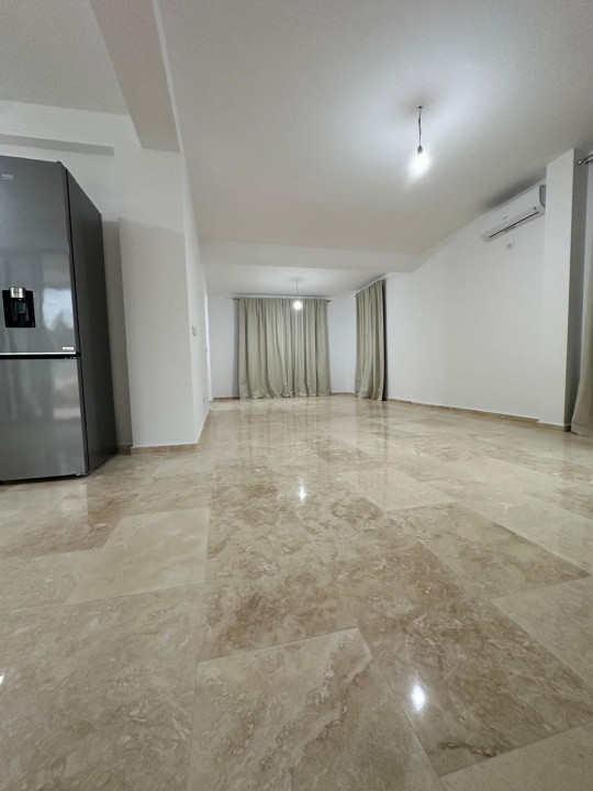 Vila modernă 3 dormitoare, dressing, balcon generos și terasă  Otopeni Central