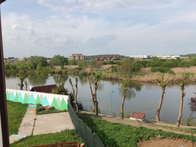Vilă 380 mp utili  ideală grădiniță, clinică sau birouri Corbeanca