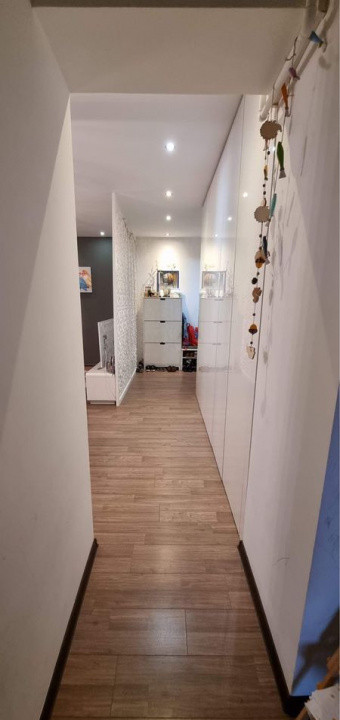 Apartament semidecomandat cu 2 camere  in Berceni 