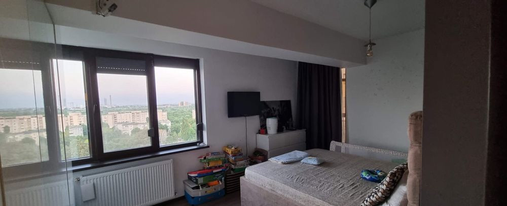 Apartament semidecomandat cu 2 camere  in Berceni 