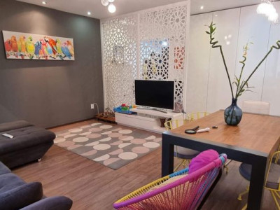 Apartament semidecomandat cu 2 camere  in Berceni 