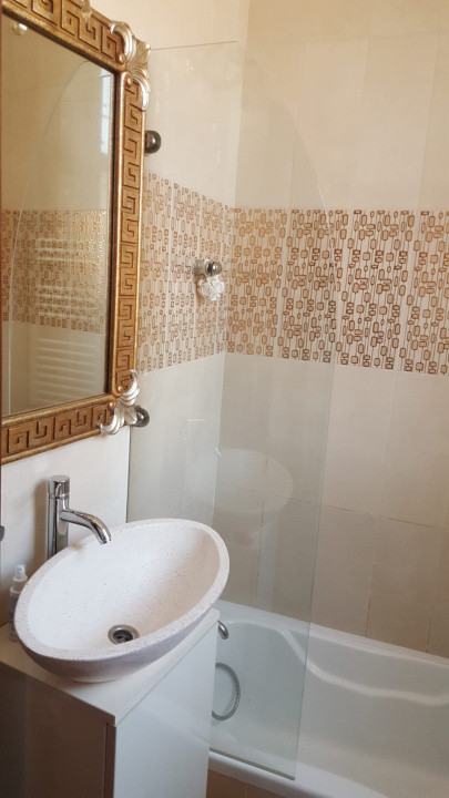 De închiriat | Vilă elegantă lângă Parcul Ronda | 190 mp utili | Curte privată 