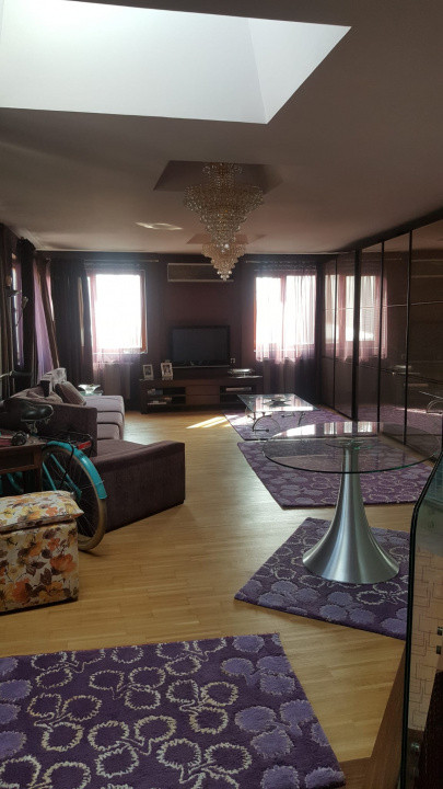 De închiriat | Vilă elegantă lângă Parcul Ronda | 190 mp utili | Curte privată 